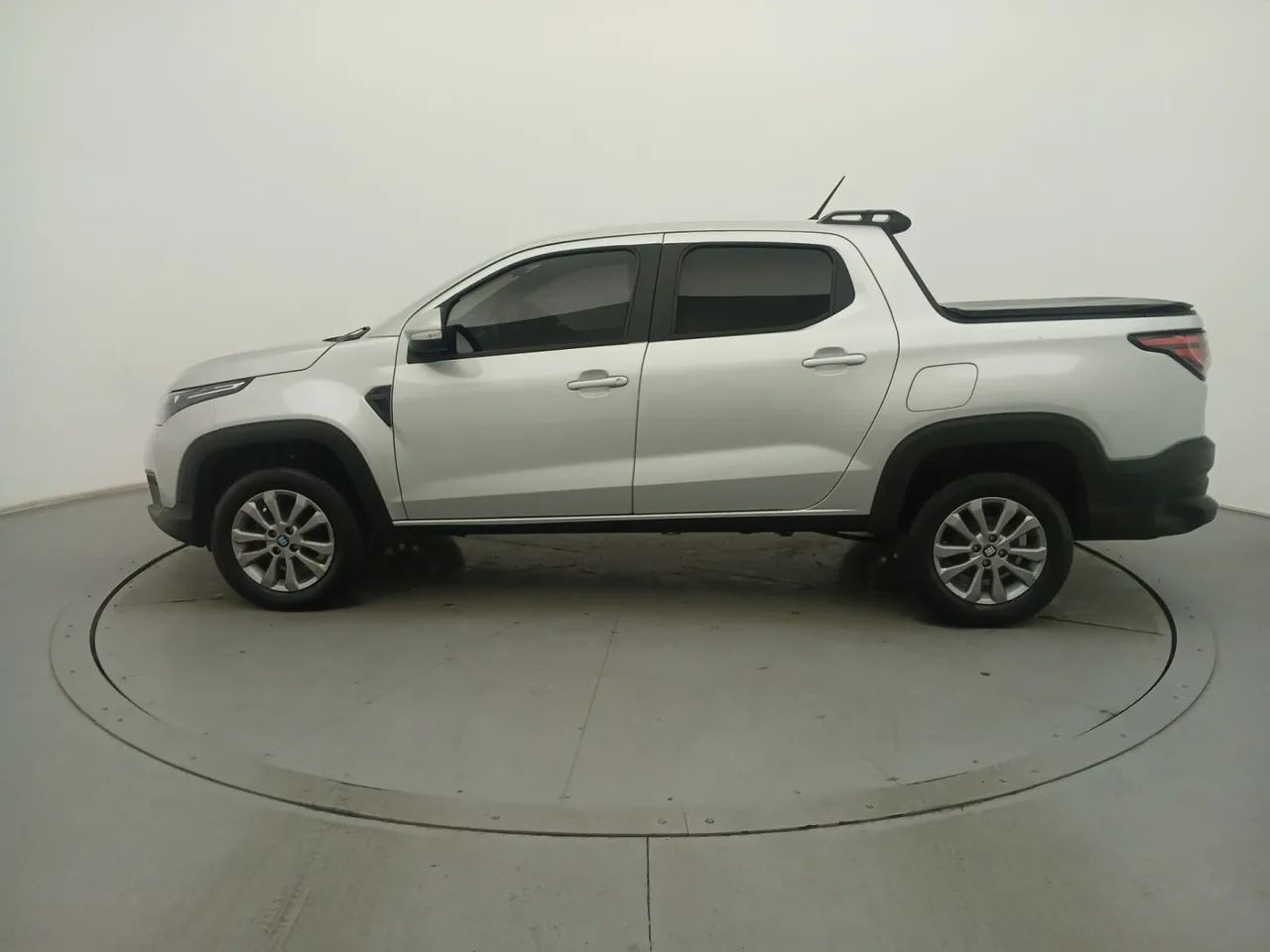 Fiat Strada Freedom 1.3 Flex 8V CS Plus 2024 - Foto 2
