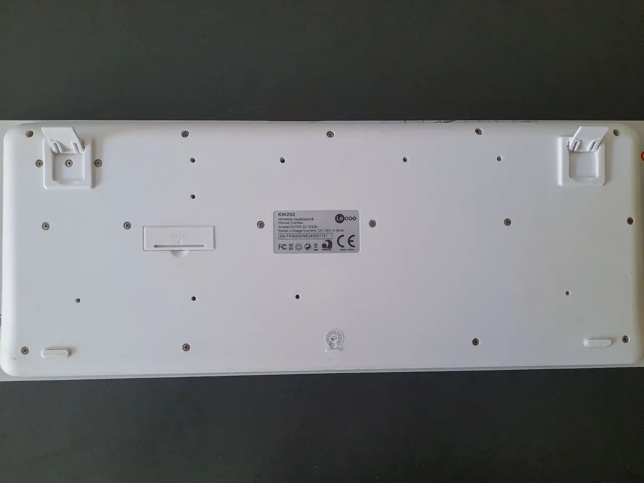 Teclado e Mouse Sem Fio Logitech Branco (Excelente estado e na caixa!) - Foto 4