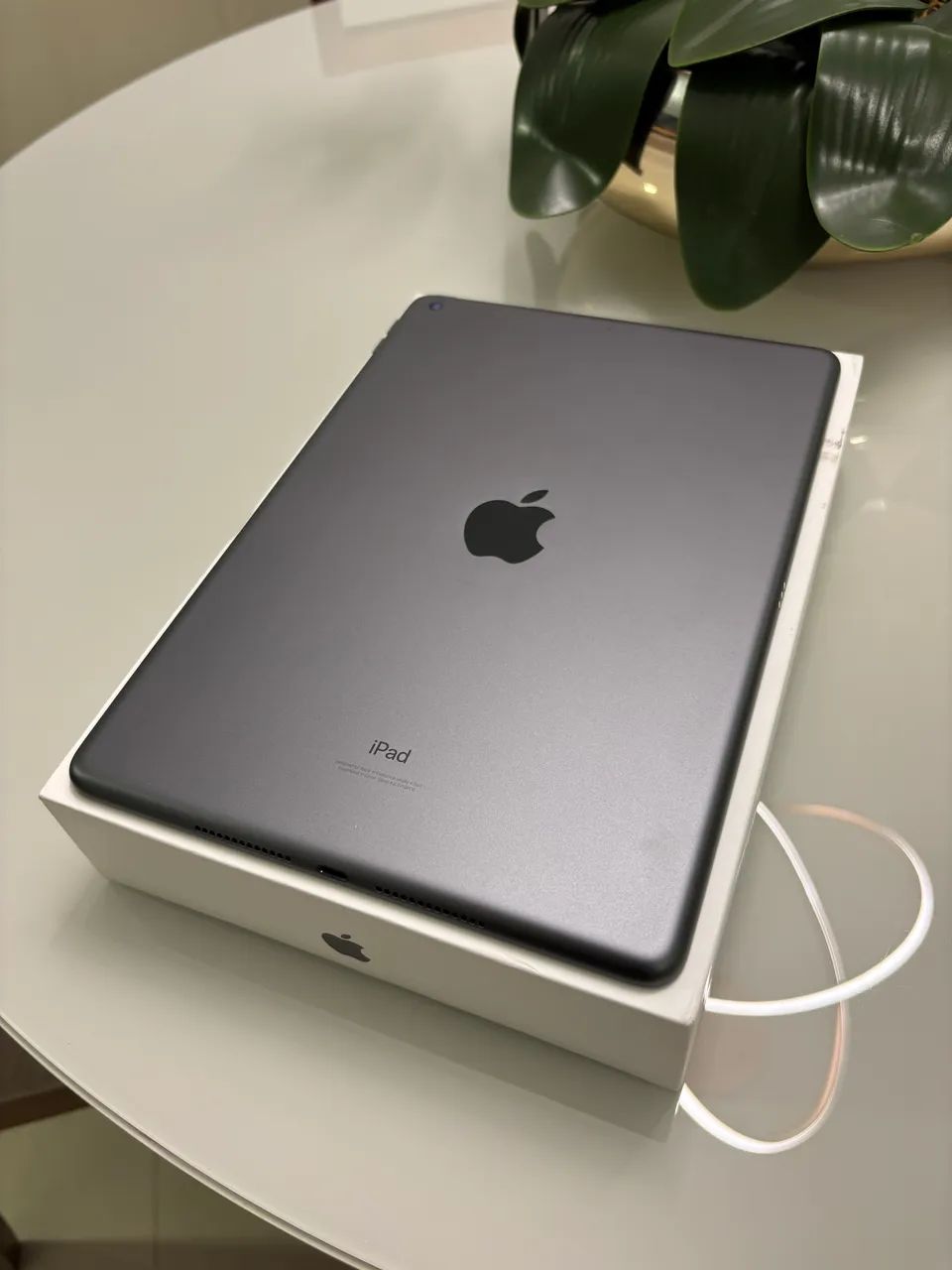 iPad 9ª geração 64 gb + Kit case e teclado - Estado de novo - Foto 3