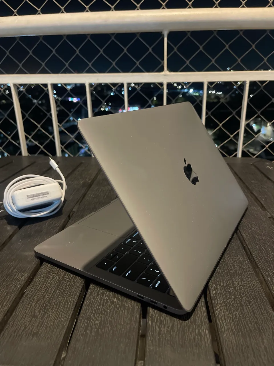 macbook pro 2019 i5