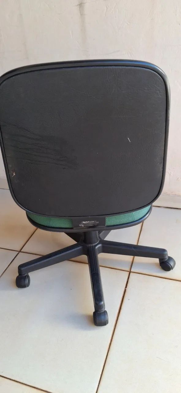 Cadeira giratória  - Foto 2