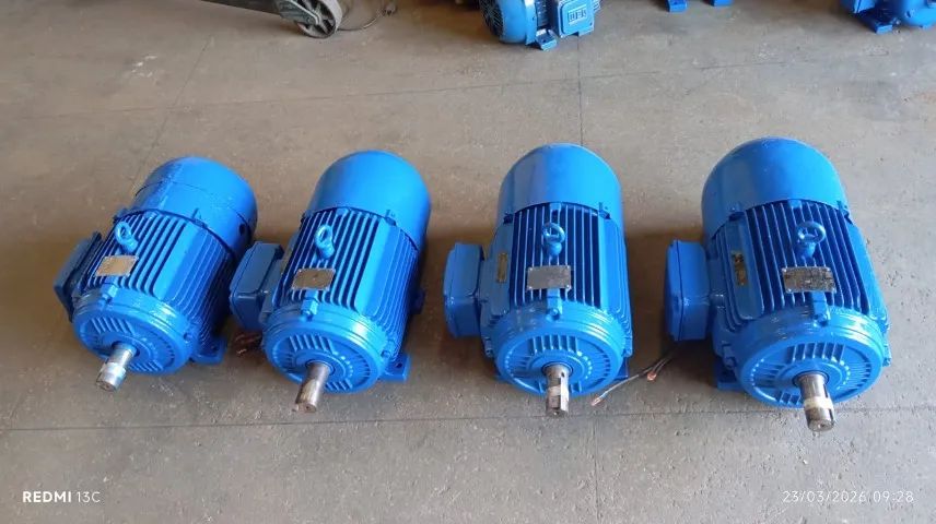 Motores trifásico Weg 15 CV 4 polos com freio 