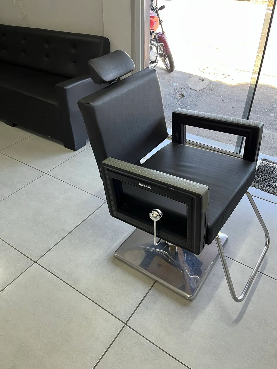 Cadeira para barbearia  - Foto 2