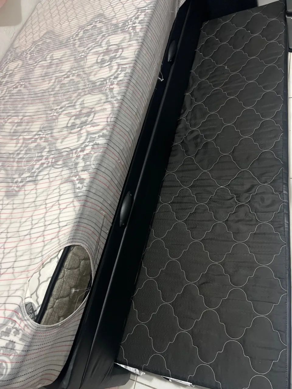 vendo cama box baú solteiro com auxiliar  - Foto 2