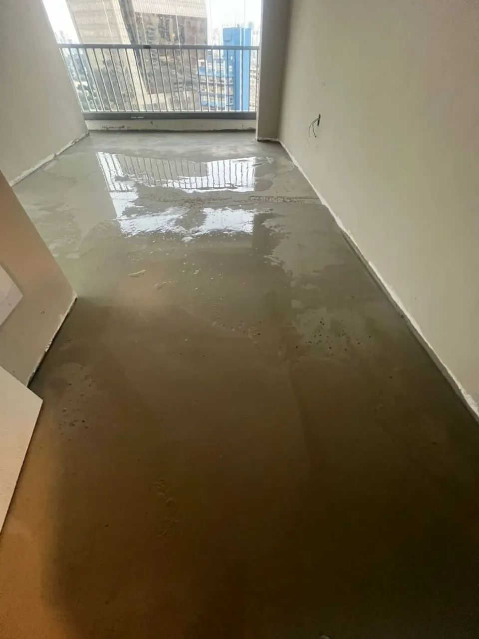 Instalação, nivelamento, vinílico e laminado . - Foto 2
