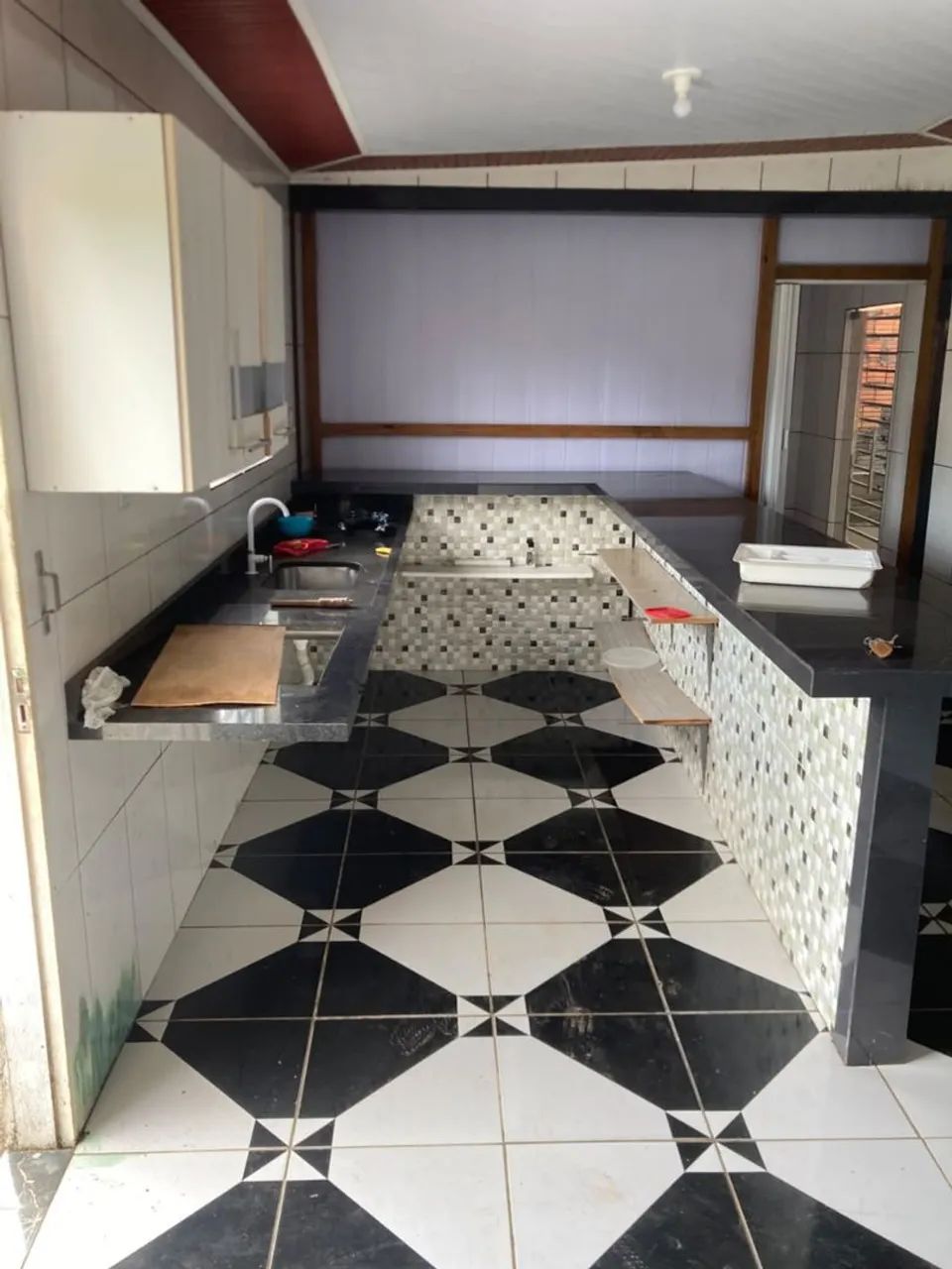 Vende-se uma casa na Vila Acre