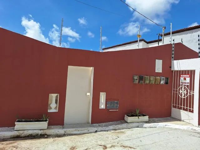 KITNETS COM E SEM MOBILIA PROXIMO A TUDO ENTRE A AV PEDRO CALAZANS E RUA PROPRIÁ. ARACAJU - Foto 4
