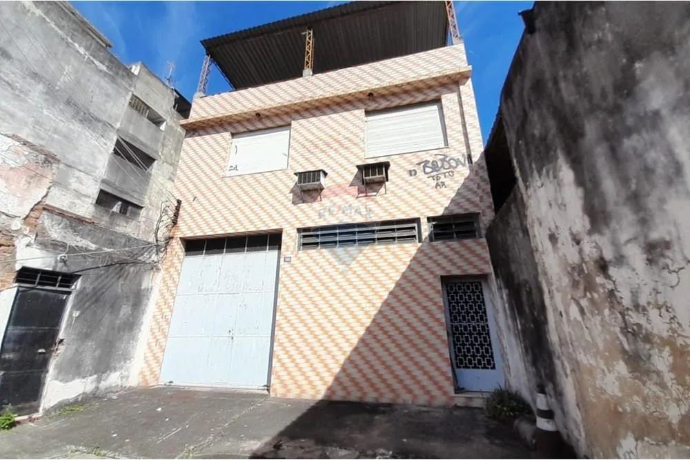 GALPÃO EM CAVALCANTE 1200 m² - COM RESIDÊNCIA