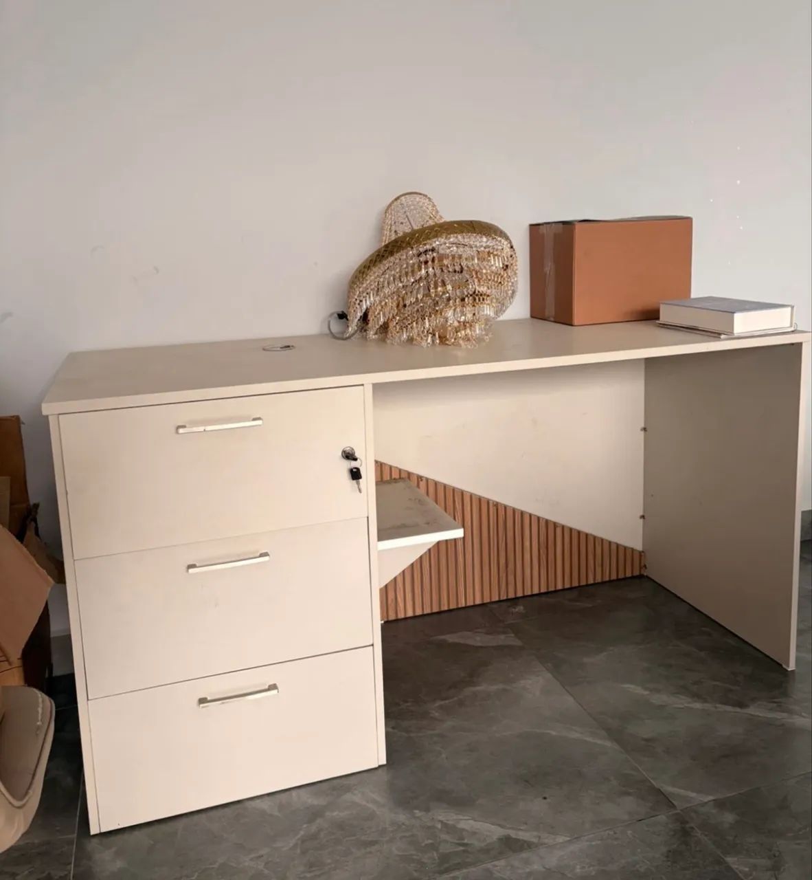 MESA PARA ESCRITÓRIO 415077074616995841