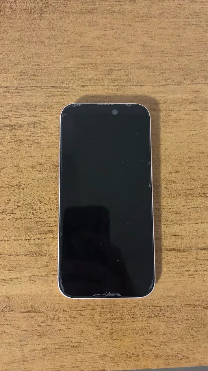 iPhone 15