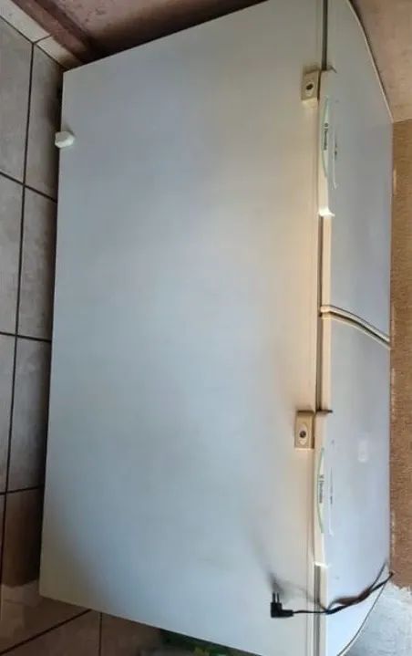 Vende-se freezer Electrolux  - Foto 2