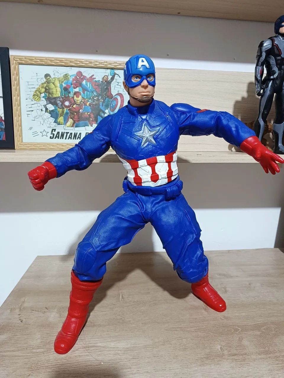 Capitao america 30cm original marca Hasbro  - Foto 2