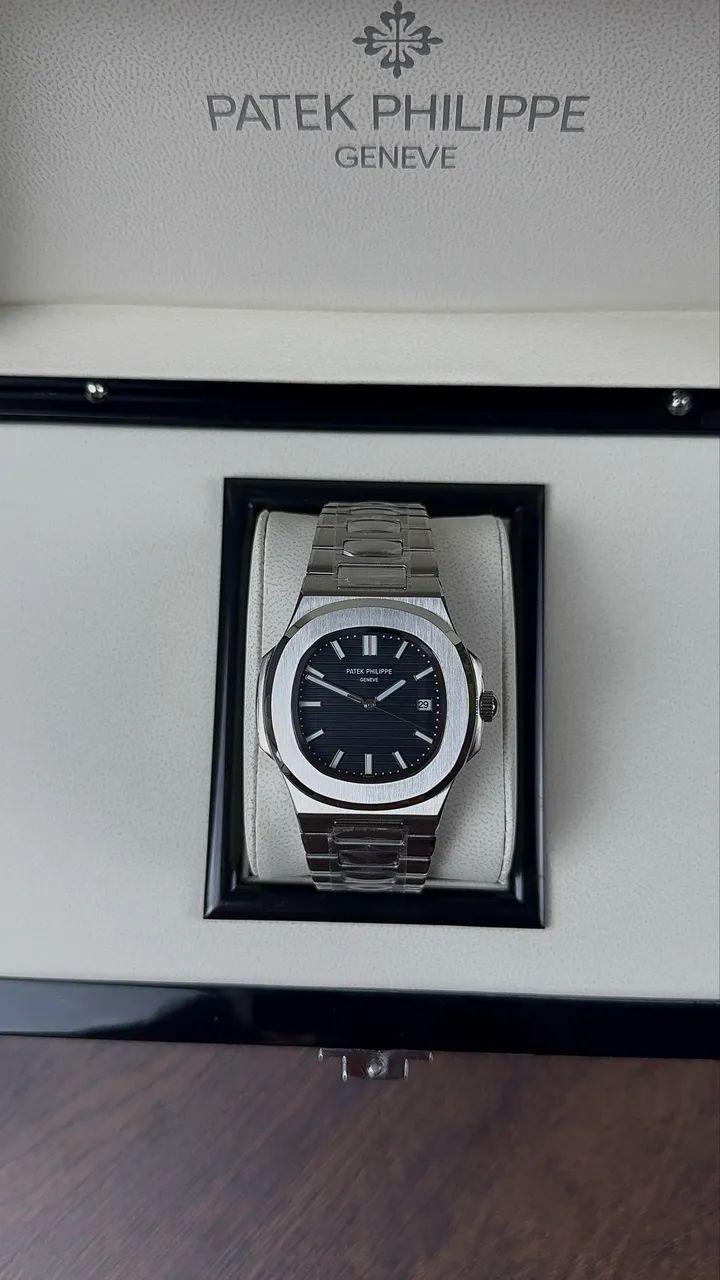 Relógio Patek Philippe Nautilus 