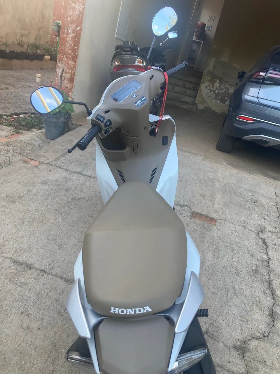 Biz 26/26 zero km 