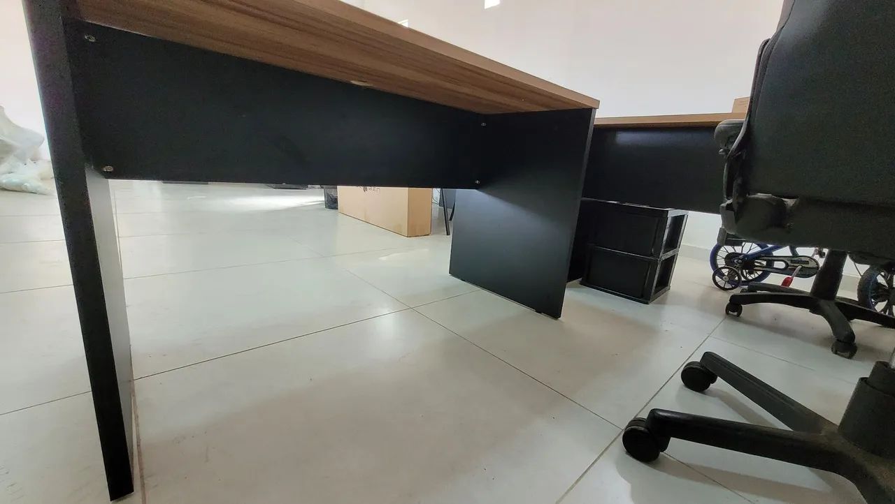 Mesa de escritório mdf 1,20m x 60cm - Foto 4