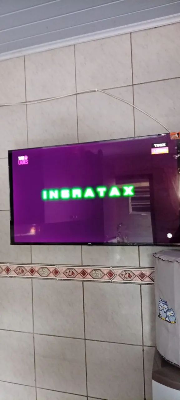 Vendo uma tv TCL 40 polegadas - Foto 2