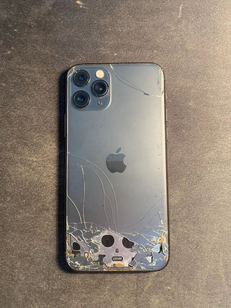 iPhone 11 Pro 64GB (LEIA) - Foto 2