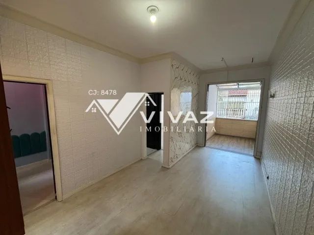 Excelente Apartamento com Varanda, 01 Quarto, dependência e Vaga de Garagem - Foto 2