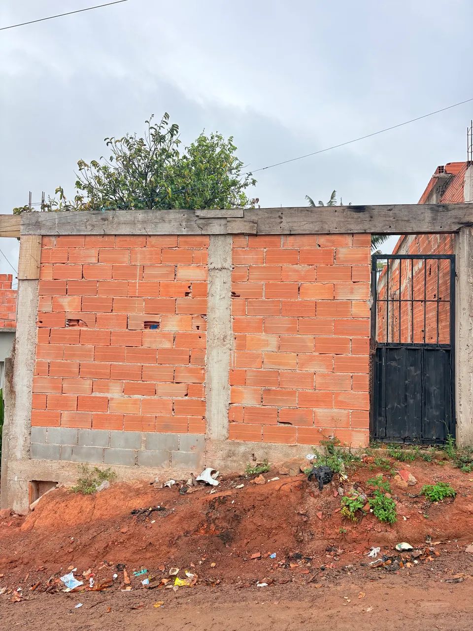Vendo terreno com contruçao  - Foto 3