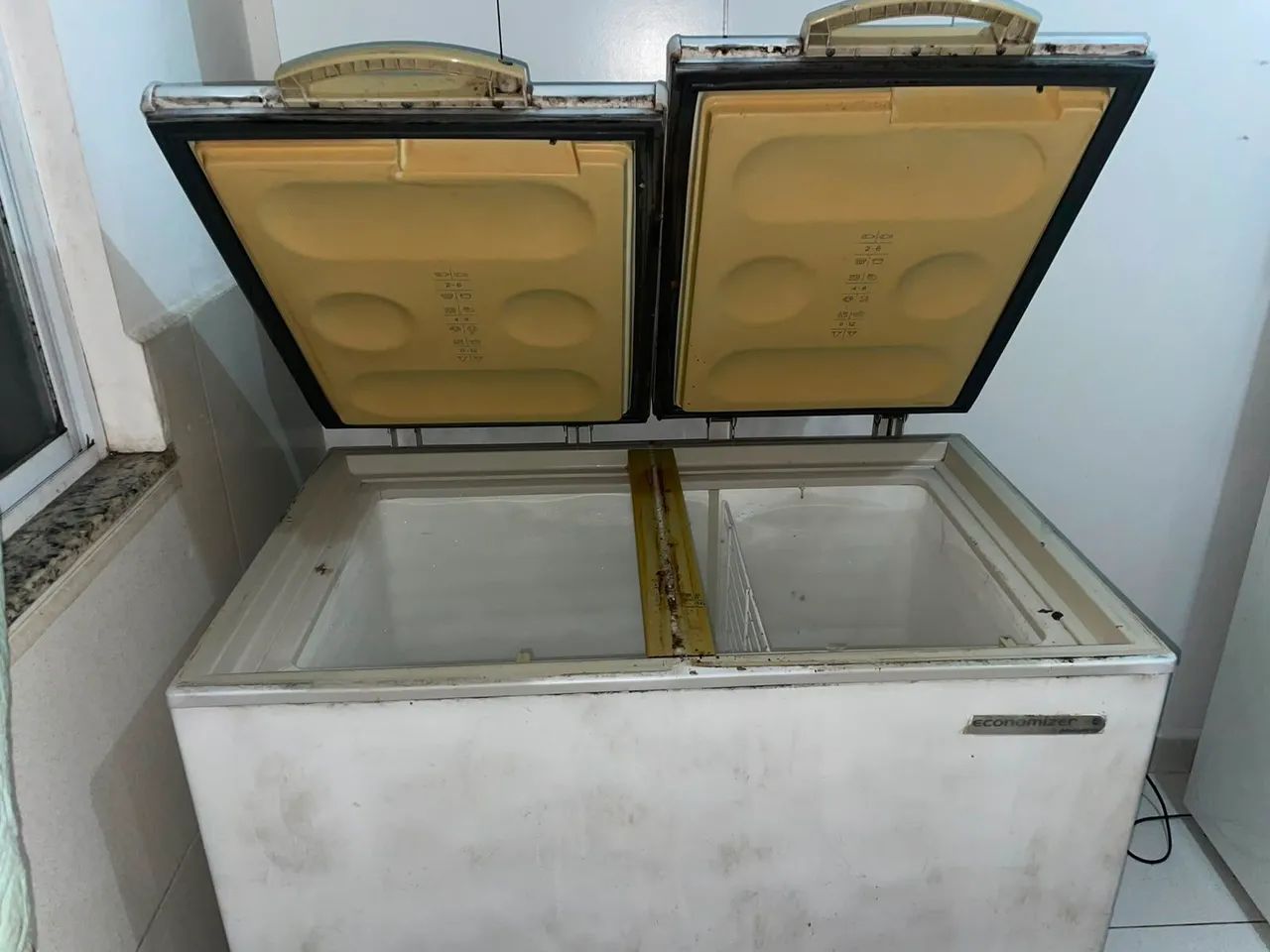 Freezer metal frio gelando muito  - Foto 2