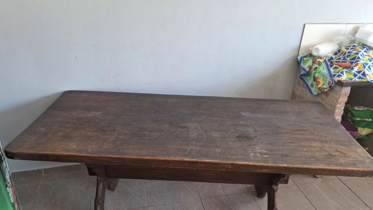 Lindíssima mesa de madeira MACIÇA 2.300$$ - Foto 2