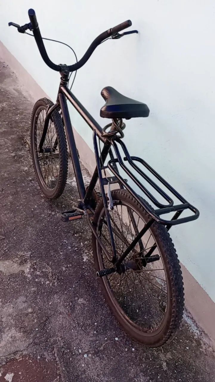 Bicicleta Aro 26 com Bagageiro - Foto 3