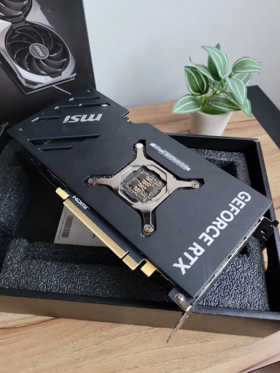 Placa de Vídeo  - Geforce RTX 4070 12GBs Ventus 2x - Foto 3