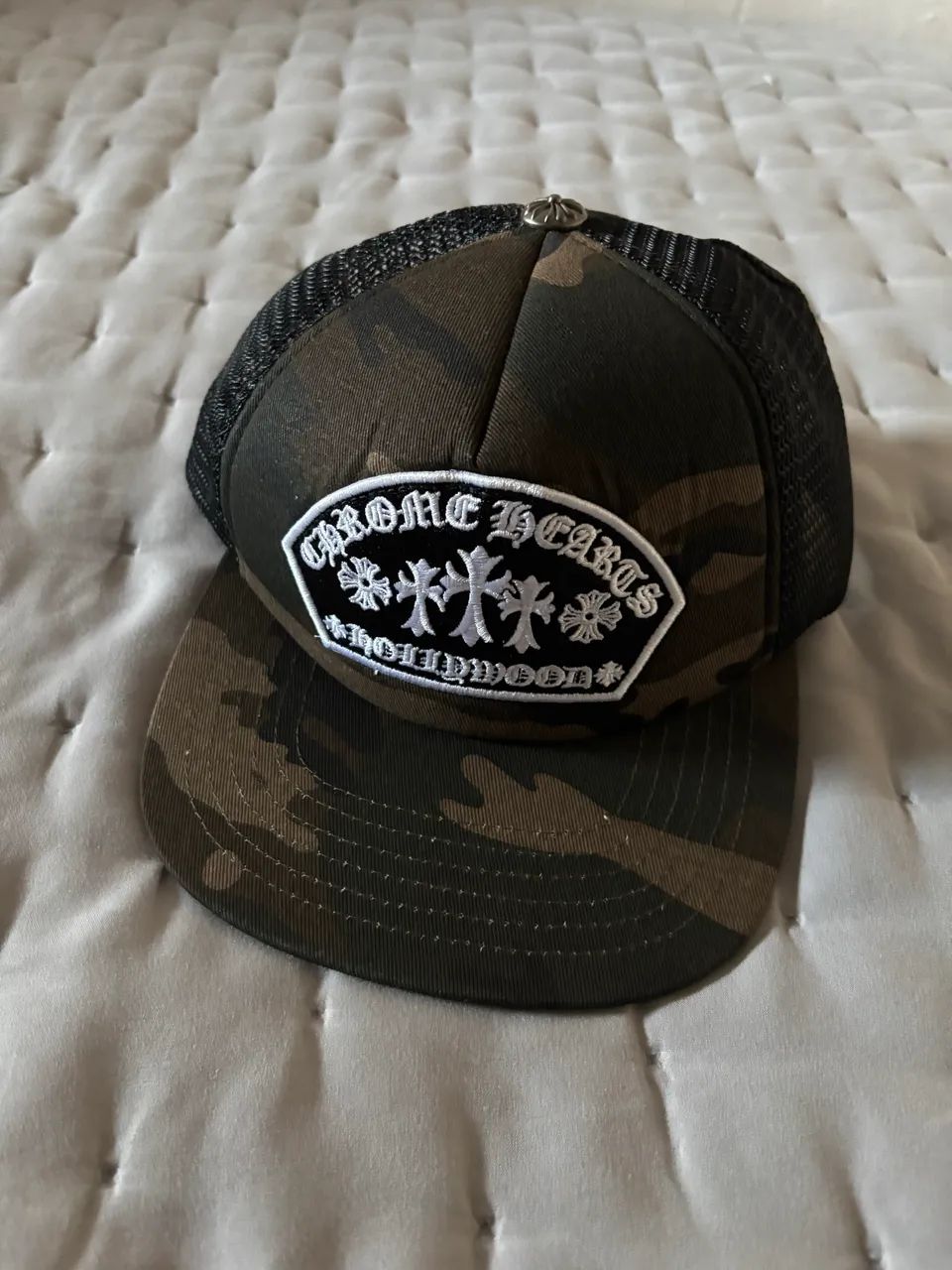Boné chrome hearts camuflado