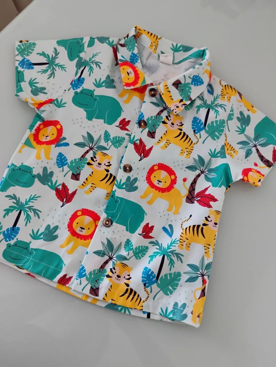 Camisa de desenho animais 