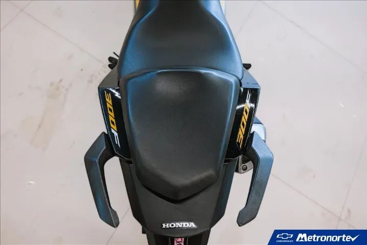 CB 300F TWISTER NOVA! - Foto 3