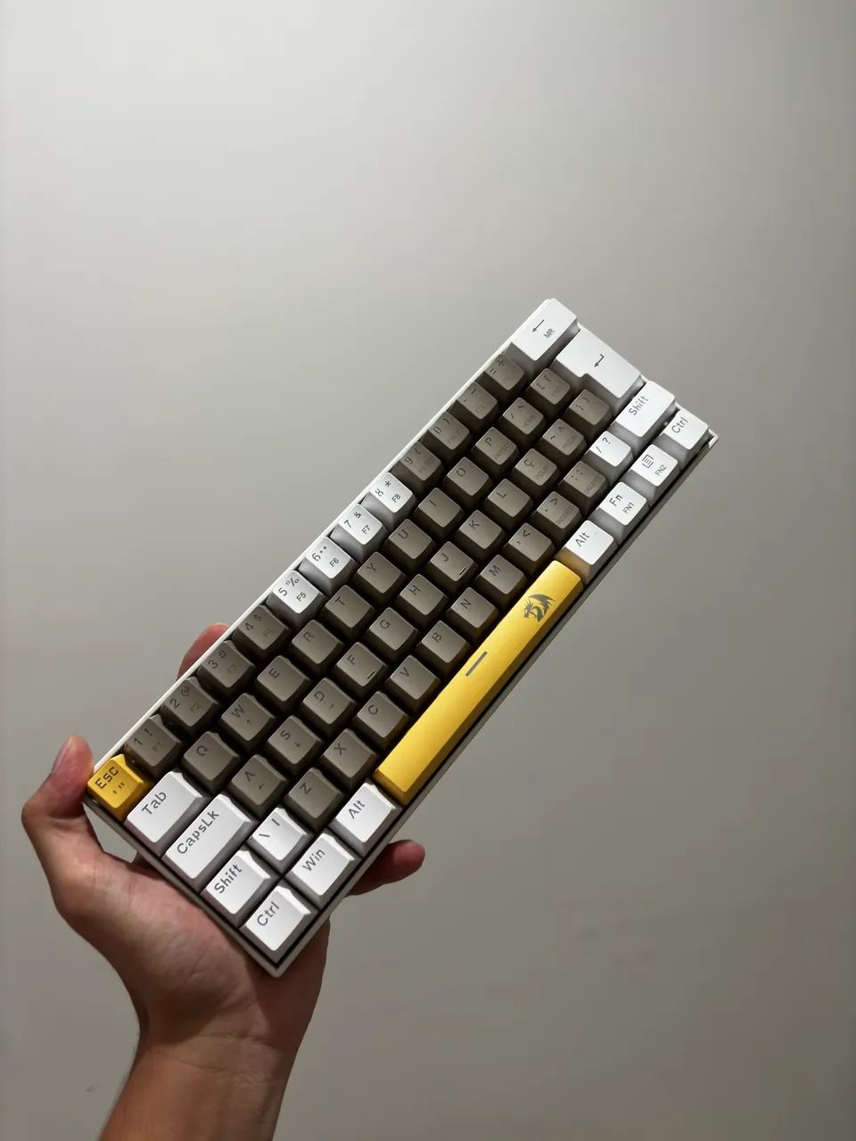 VENDO TECLADO MECÂNICO LAKSHMI REDRAGON. - Foto 2