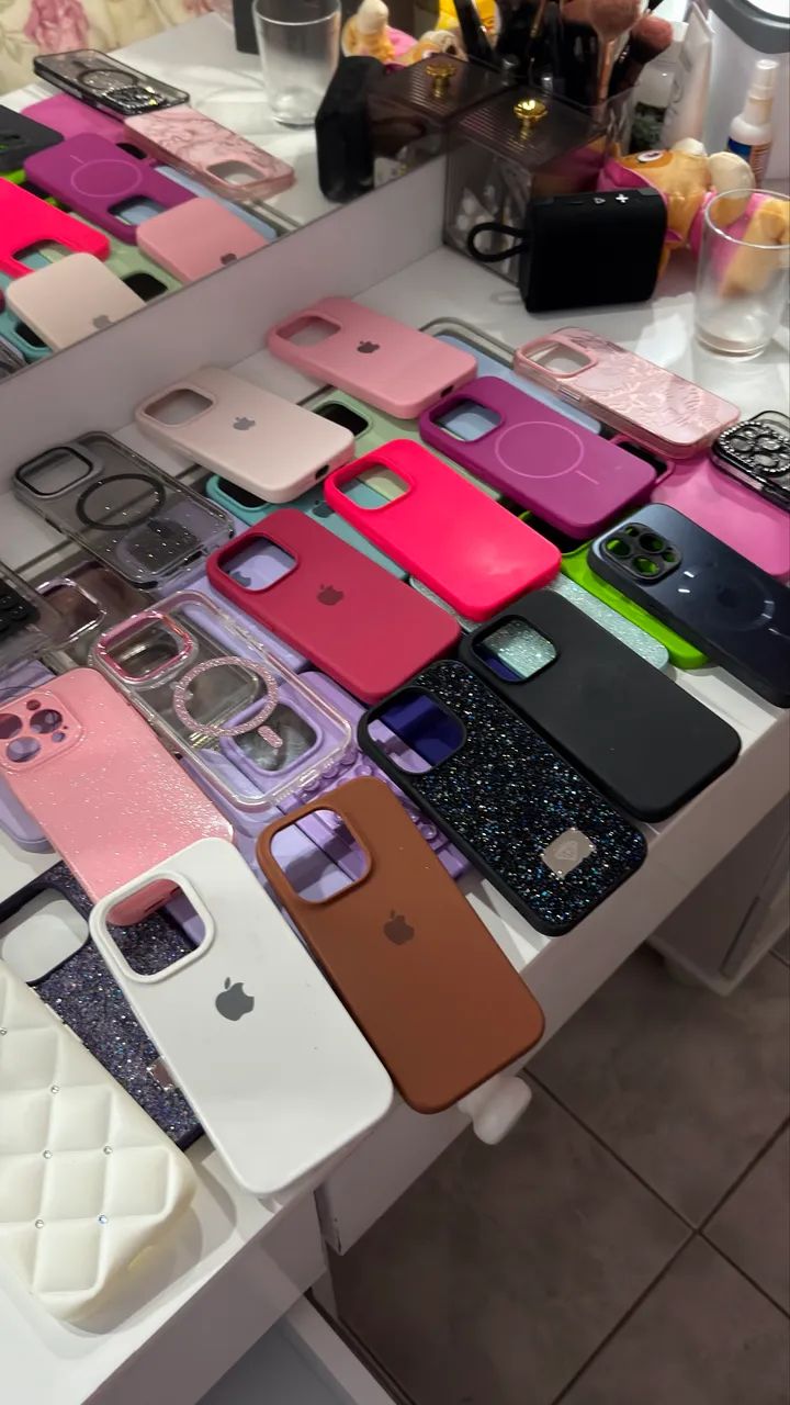 Cases para IPhone 15 Pro - Foto 2
