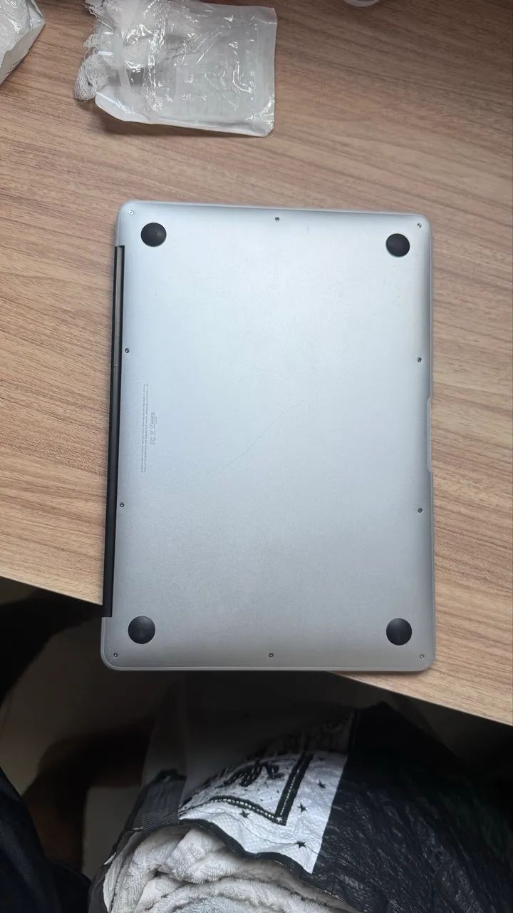 MacBook Air 13 A1466 ( 2017 )