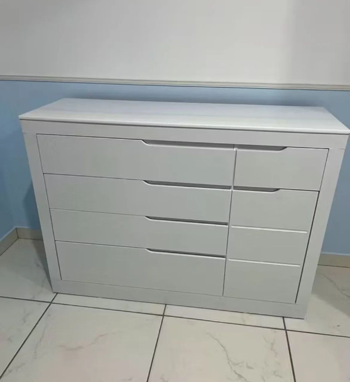 Gaveteira Cômoda 5 gavetas e 1 porta