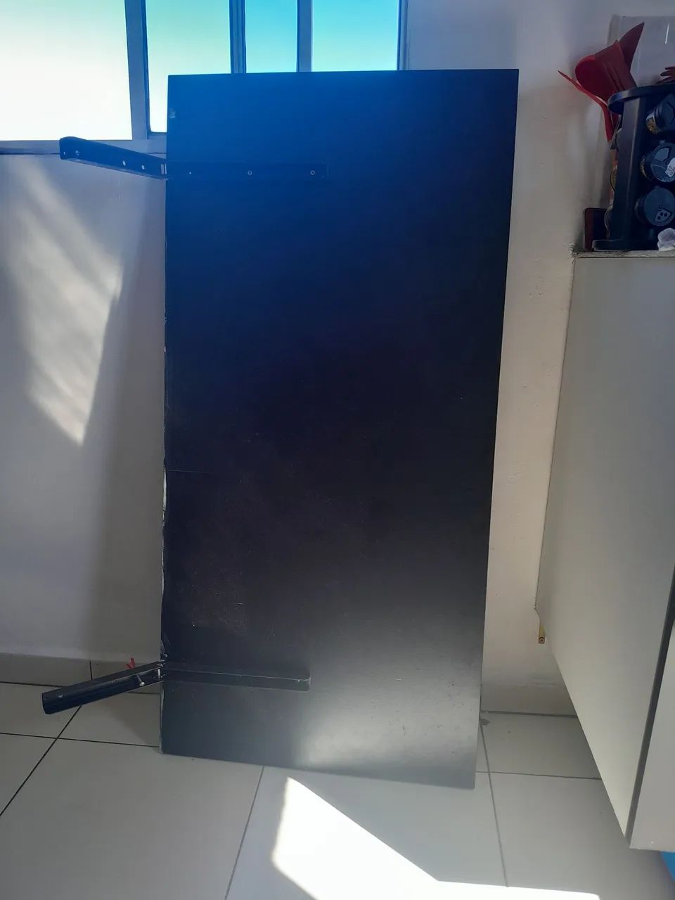 Mesa dobrável  sem as banquetas  - Foto 2