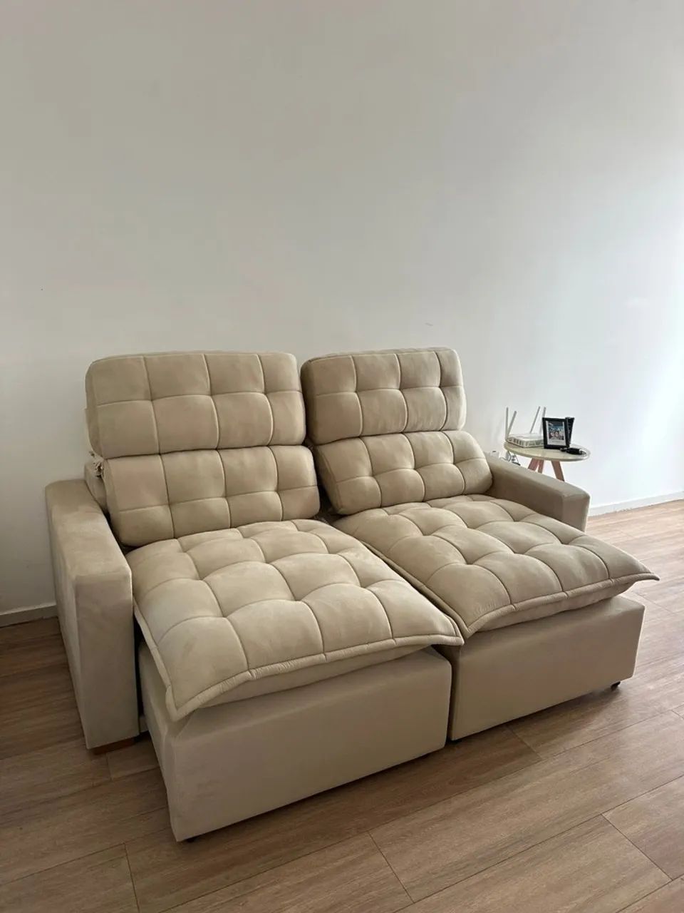 Sofá Retrátil Reclinável com Pillowtop ( Pronta entrega) - Foto 2
