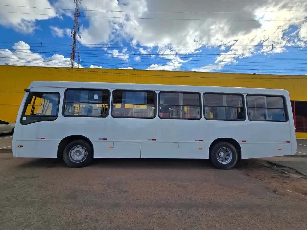 Ônibus a venda,  ótima oportunidade  - Foto 3