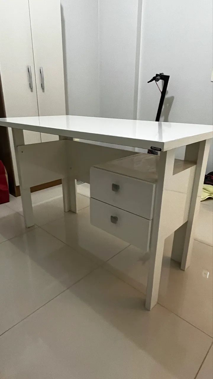 Mesa de escritório 