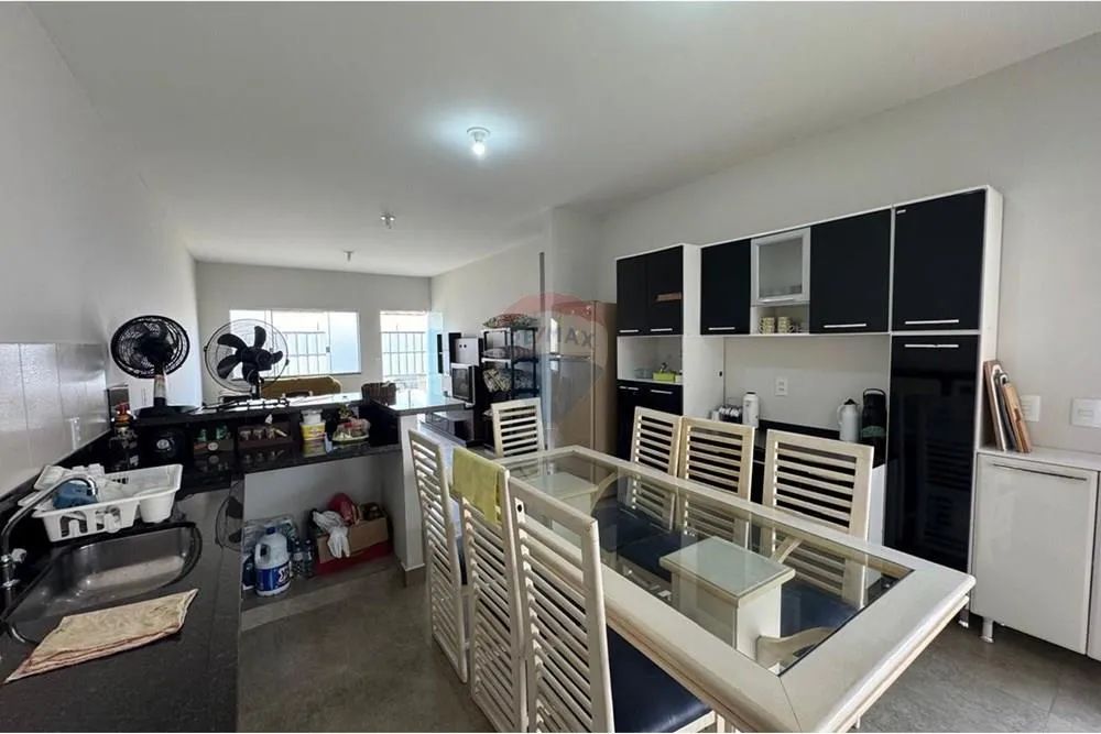 Casa em Peruíbe com 3 dormitórios, Piscina e Churrasqueira! - Foto 4