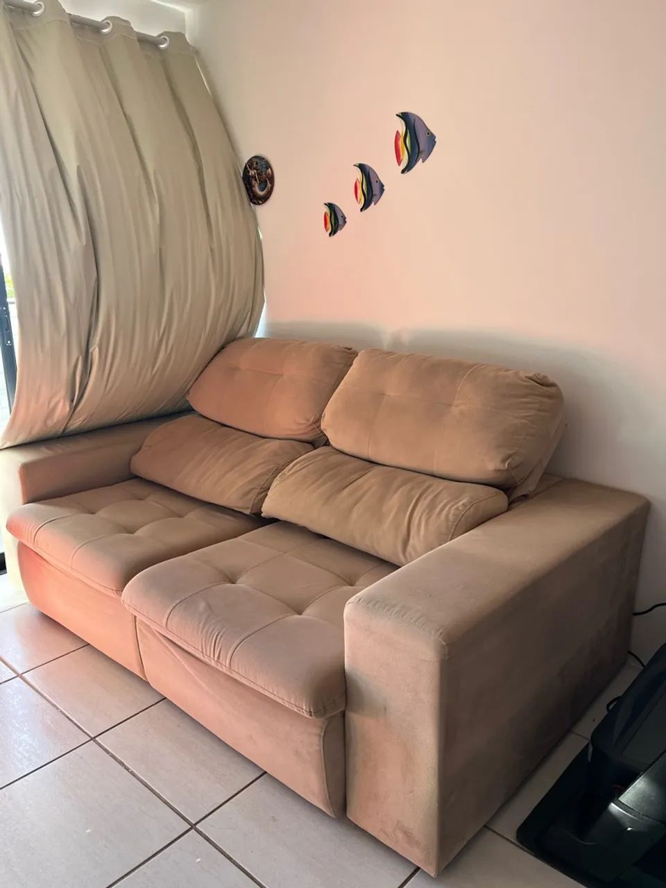 Sofá retrátil confortável e bem conservado  - Foto 5