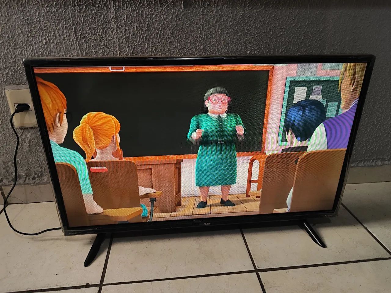 Tv SMART Philco Roku 32 polegadas funcionando  - Foto 5