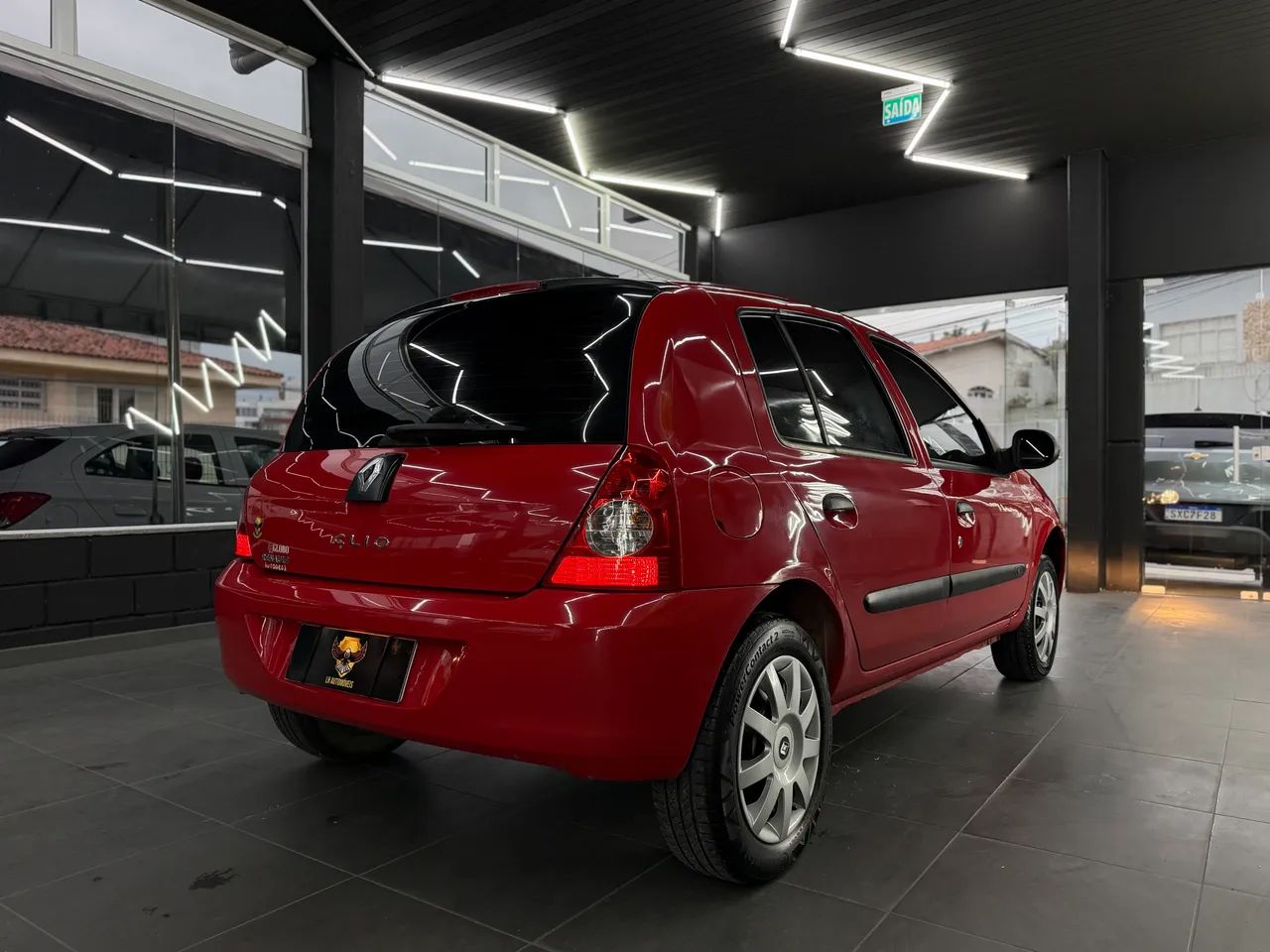 Renault Clio Hi-flex 1.0 16V 5P 2012 - Foto 2