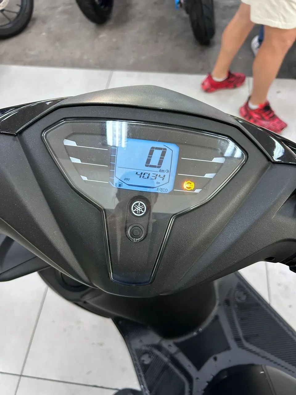 YAMAHA FLUO 125 ABS - Foto 4