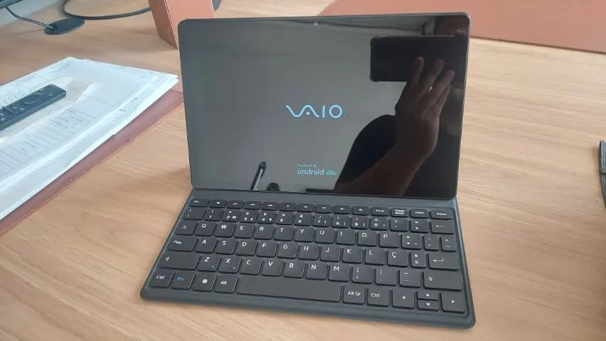 Tablet Vaio TL10 com Teclado de Conexão Inteligente 10,4"  - Foto 2