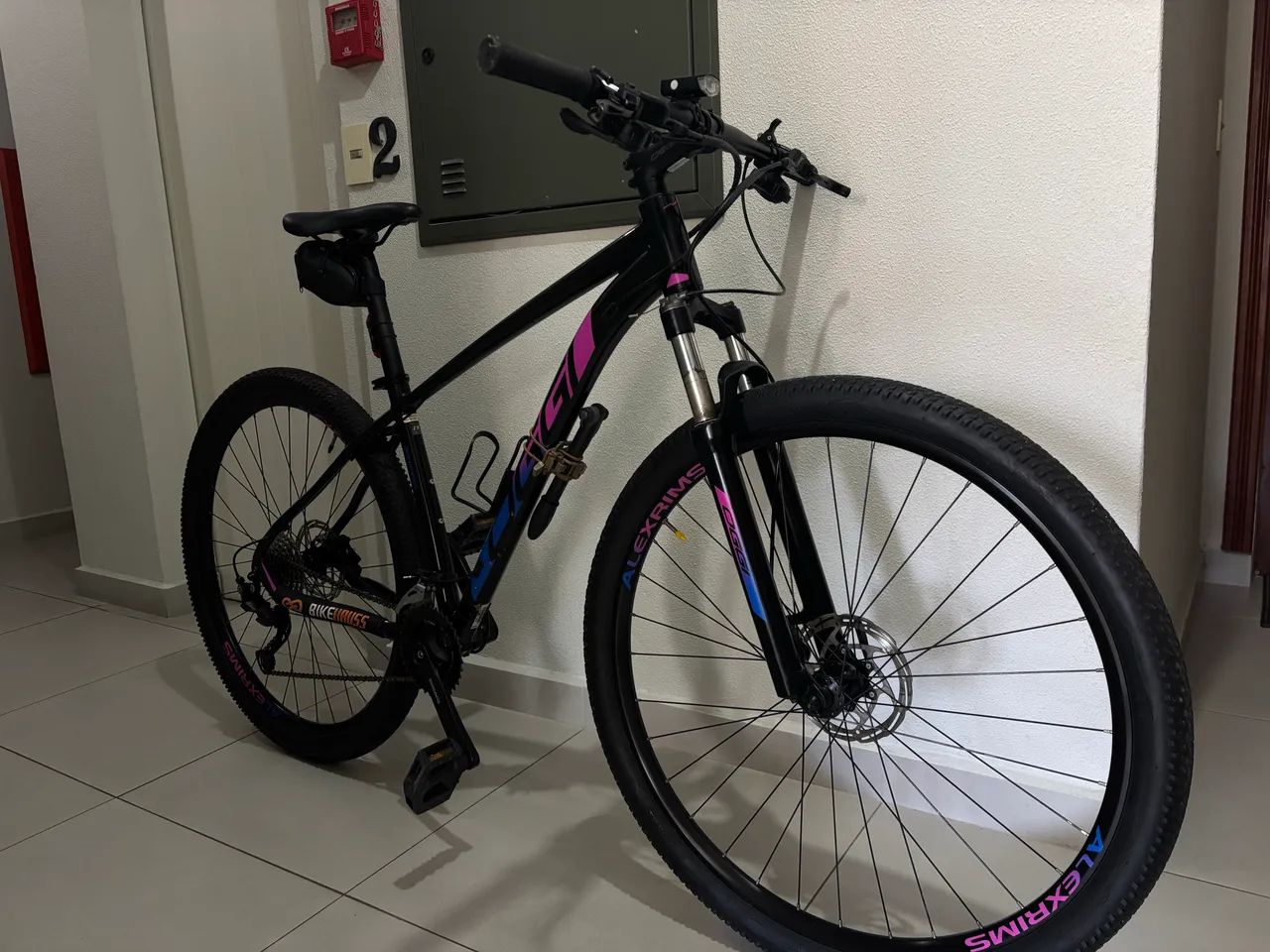 Bicicleta OGGI BIG WHEEL 7.0 ARO 29