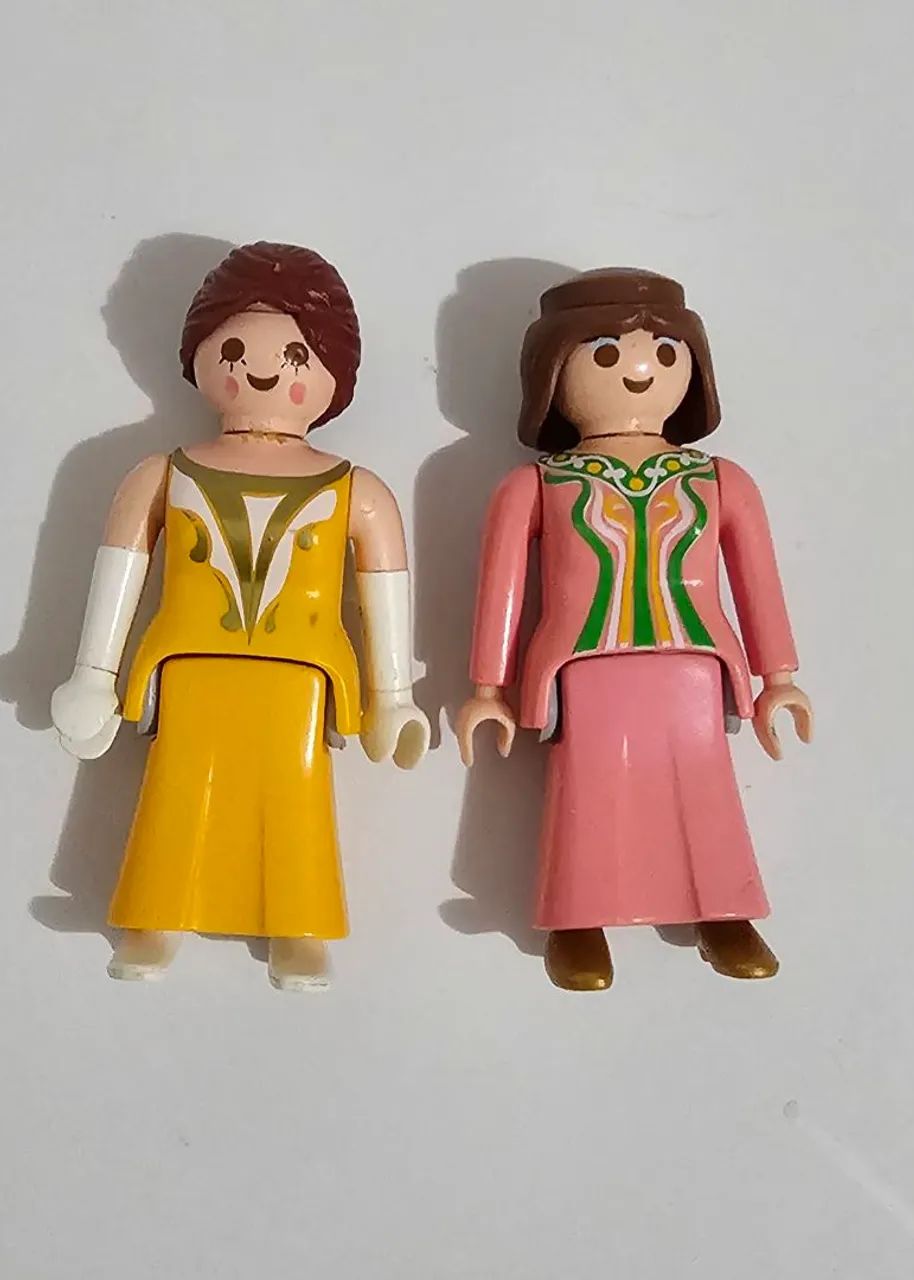 bonecas playmobil vintage vestido amarelo e rosa