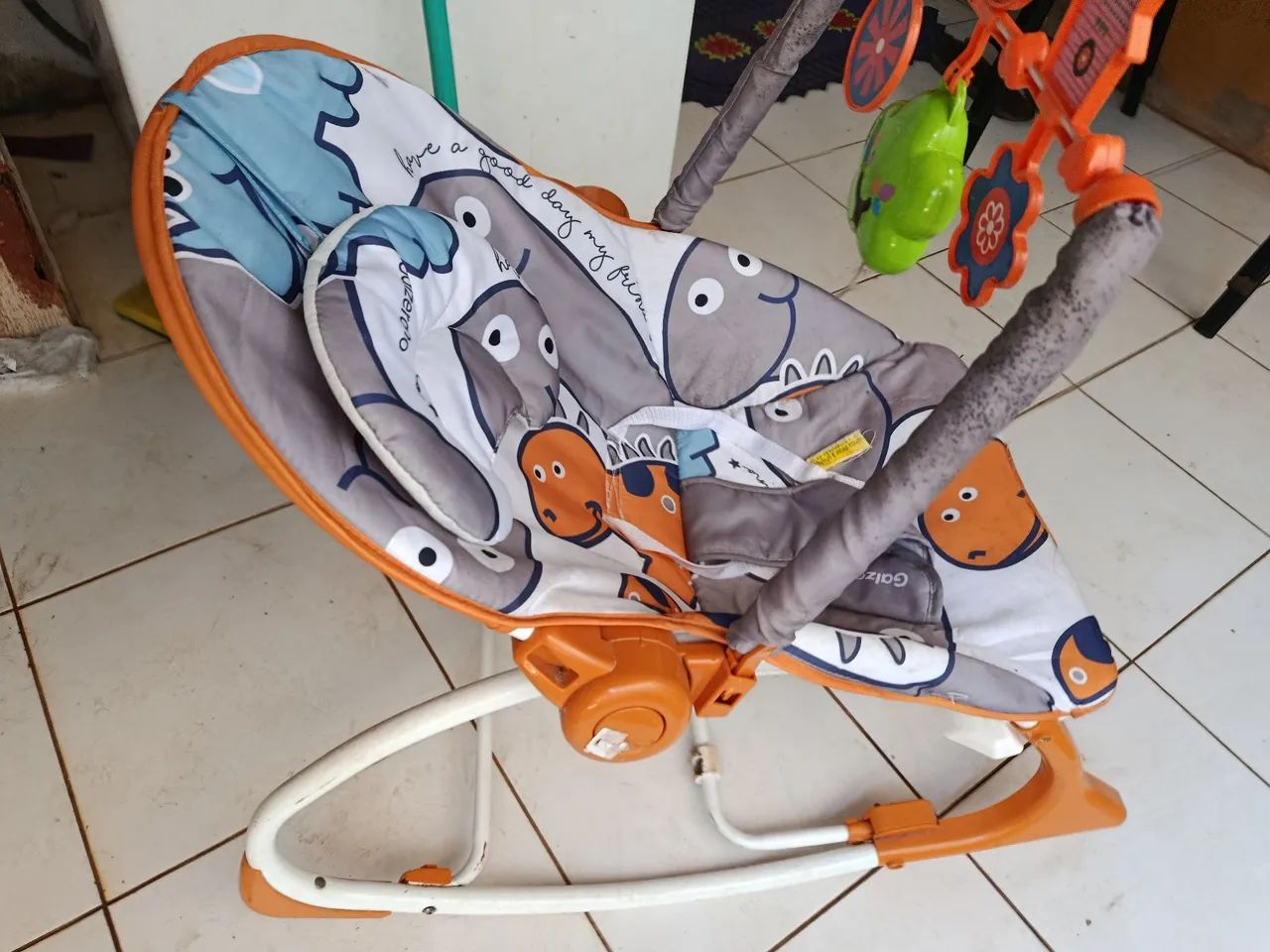 Cadeirinha de balanço para bebê  - Foto 2