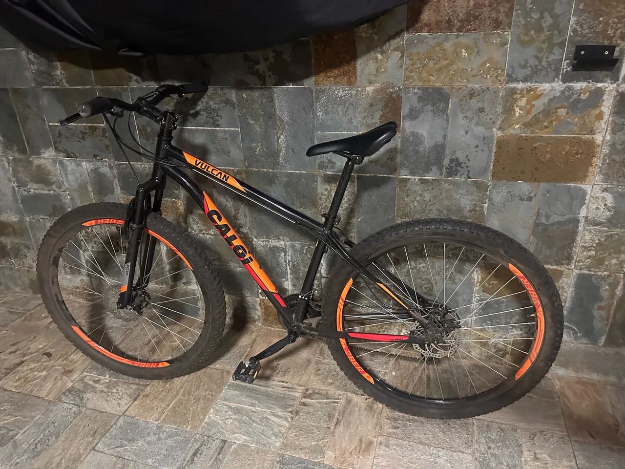 Bicicleta Caloi aro 29 Vulkan