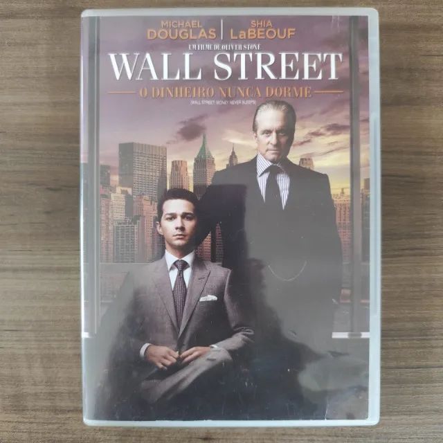 DVD Wall Street: O Dinheiro Nunca Dorme (Dublado / Legendado)