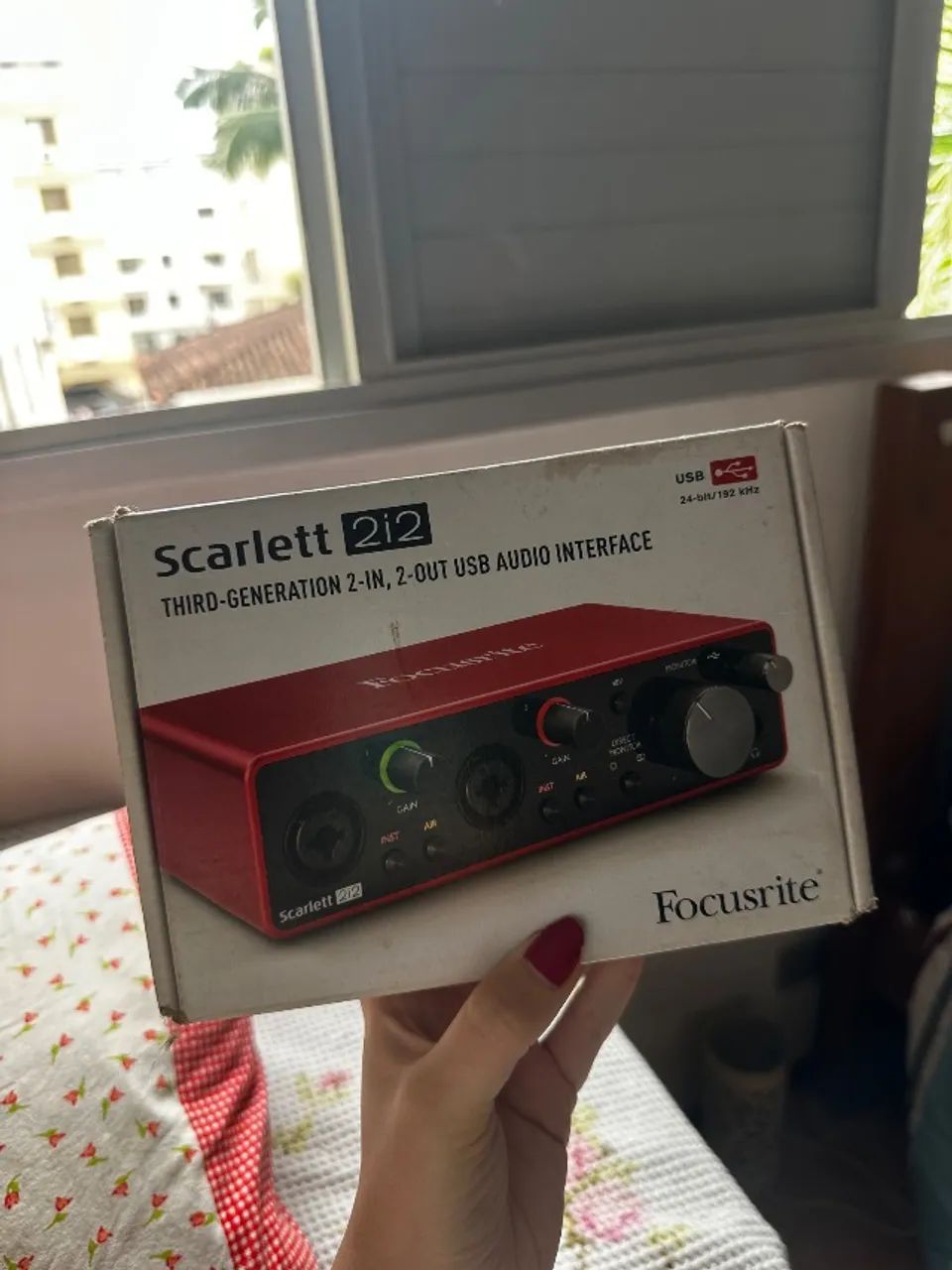 Interface de Áudio Focusrite Scarlett 2i2 + Caixa e Cabo USB-C Original (+ Cabo XLR) - Foto 4